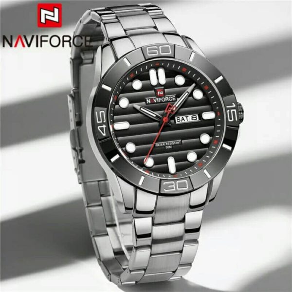 NAVIFORCE NF9198 Casual Quartz Luminous Date Week Stainless Steel Watch For Men - Black/Silver - Image 3