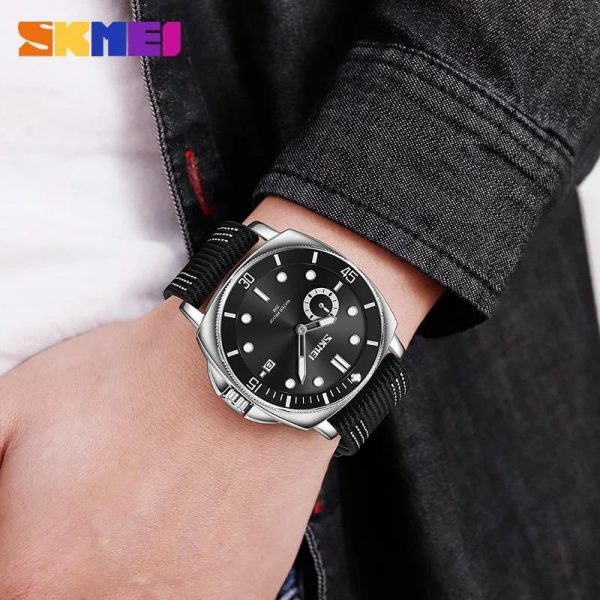 SKMEI 9328 Men's Sports Casual Quartz Movement Luminous Pointer Watch - Black/Silver - Image 2