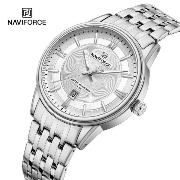 NaviForce NF8040 Classic Luxury Quartz Date Display Stainless Steel Watch For Men - Silver