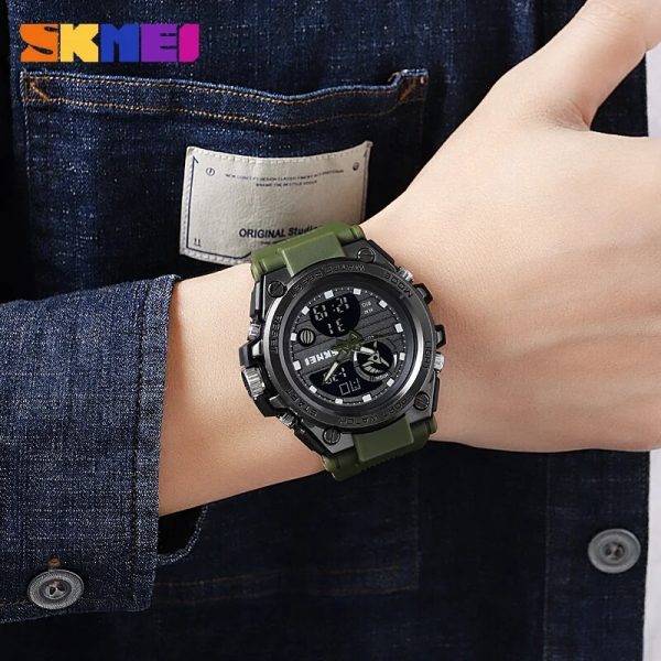 SKMEI 2031 Men's Multifunction Chrono Digital Analog Movement Back Light Sport Watch  - Green - Image 2