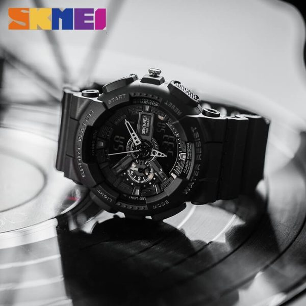 SKMEI 1688 Sports Fashion Chronograph Dual Display Alarm EL Light Watch For Men - Black - Image 3