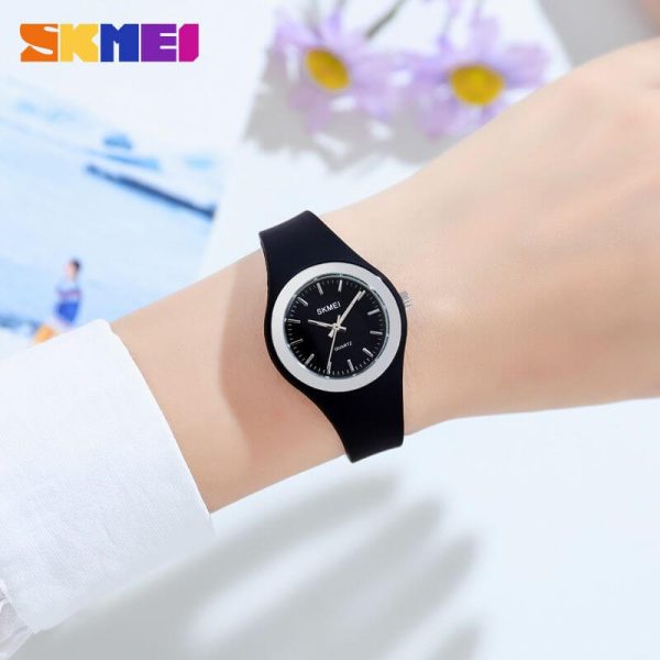 SKMEI 1722 Simple Design  Luxury Analog Silicone Strap Wrist Watch For Women - Black - Image 2