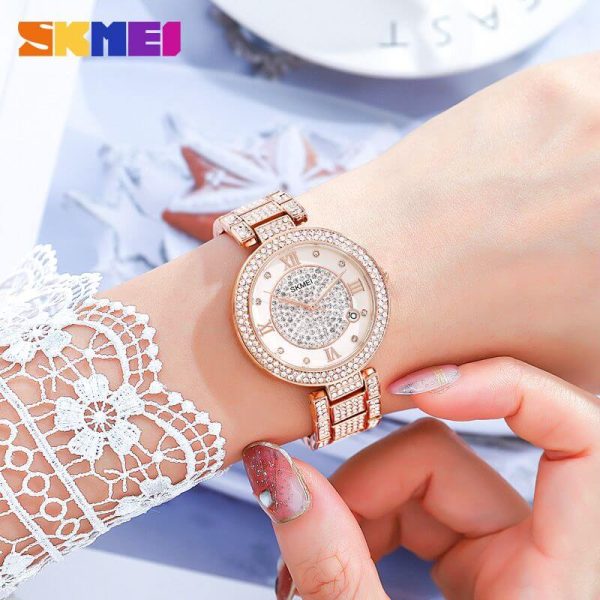 SKMEI 1739 Women's Fashion Iced Diamond Roman Numeral Index Date Display Quartz Stainless Steel Watch - RoseGold - Image 3