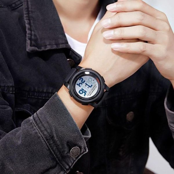 SKMEI 1564 Men's Digital Sport Fashion Backlight Alarm Waterproof Silicone Strap Wrist Watch - Image 5