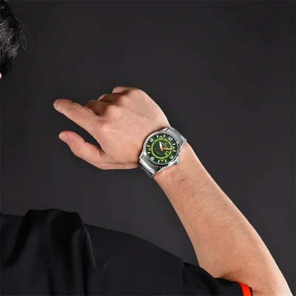 NaviForce NF8044 Men's Fashion Color Clashing Dial Stainless Steel Date Display Watch - Green/Silver - Image 2