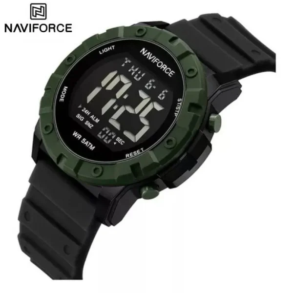 NaviForce NF7110 Business Fashion Digital Movement Silicon Strap Watch For Men - Black/Green