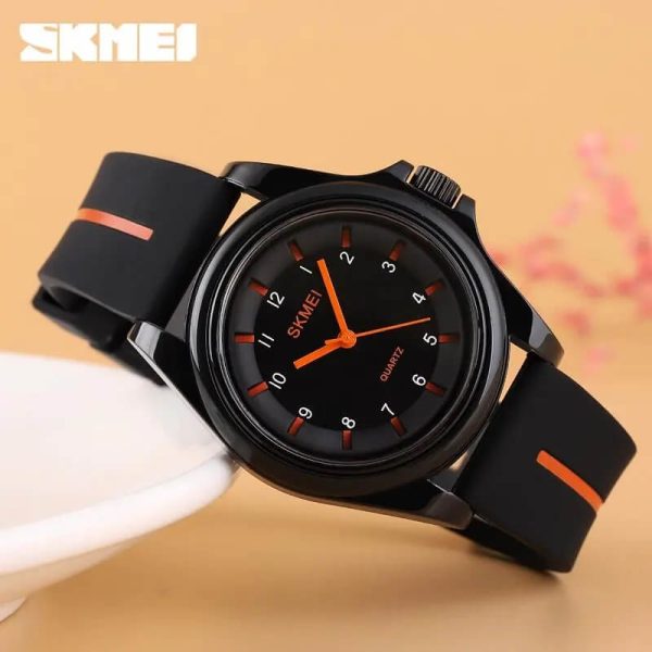 SKMEI 1578 Simple Numeric Round Dial Analog Silicone Strap Unisex Watch - Black/Orange - Image 2