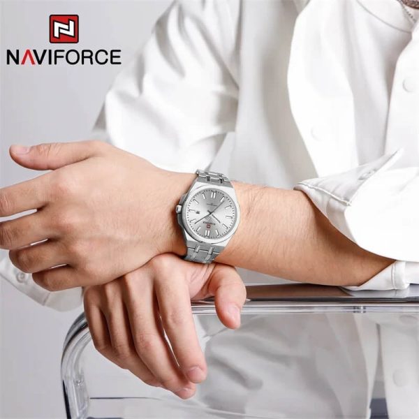 NaviForce NF9226 Men's Business Simple Date Display Distinct Edge Stainless Steel Watch - Silver - Image 2