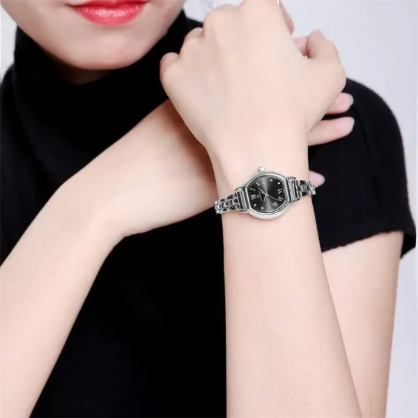 NaviForce NF5035 Women's Elegant Barrel Shaped Dial Rhinestone Bracelete Design Watch - Black/Silver - Image 2