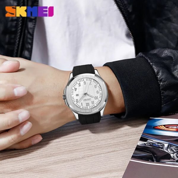 SKMEI 9286 Men's Sports Casual Date Display Quartz Movement Silicone Strap Watch  - White/Black - Image 2