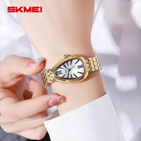 SKMEI 2332 Fashion Retro Classic Snake Shape Dial Stainless Steel Watch - Golden - Image 2