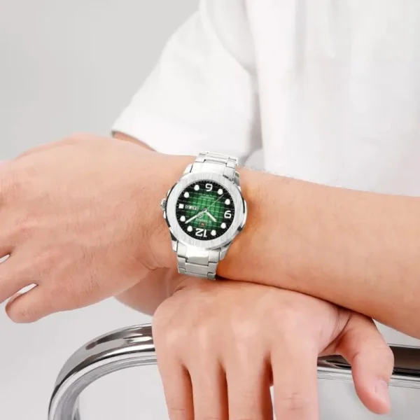 NaviForce NF9244 Men's Elegant Simple Stainless Steel Analog Date Display Watch - Green/Silver - Image 2